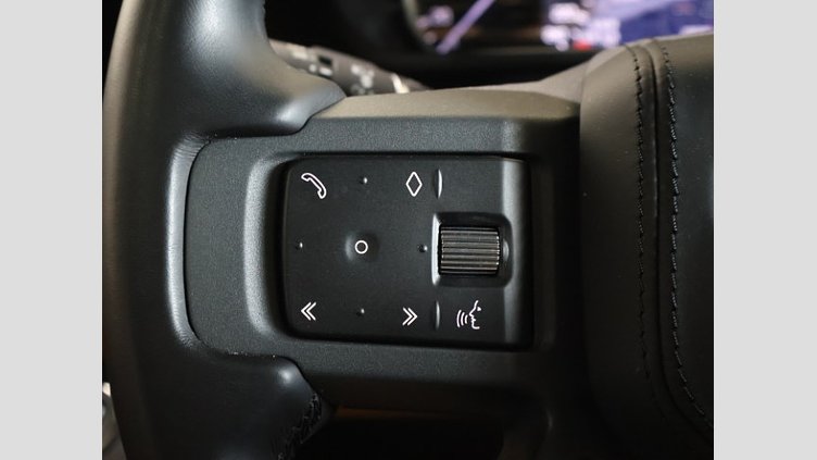 2023 認定中古車 Land Rover Defender 110 Carpathian Grey 3.0 litre i6D​ 110X D300
