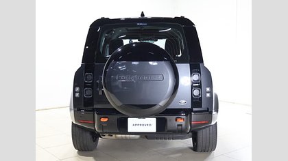 Defender 110 6