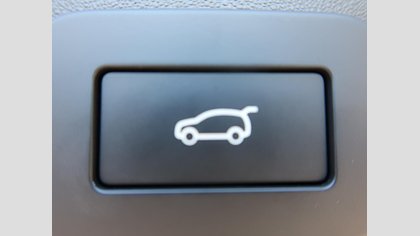 E-Pace 7