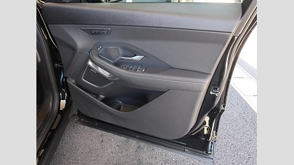 E-Pace 46