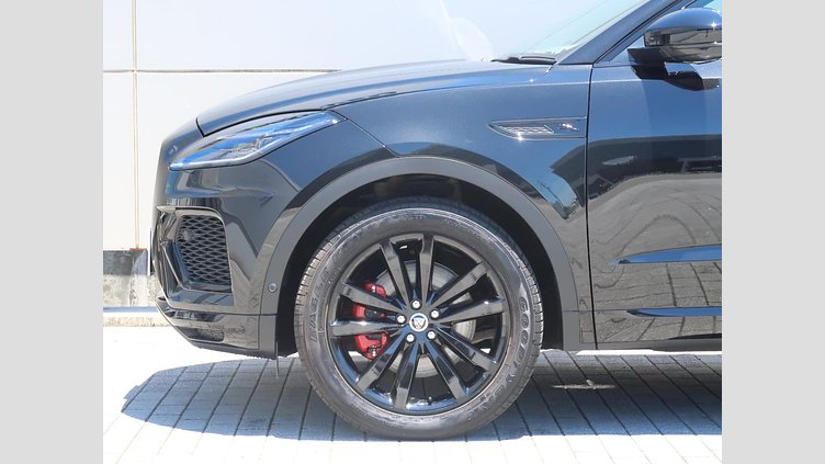 2024 認定中古車 Jaguar E-Pace Santorini Black 2.0 litre i4D​ R-Dynamic SE D200