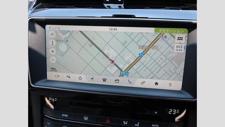 2016 認定中古車 Jaguar F-Pace British Racing Green ディーゼル プレステージ