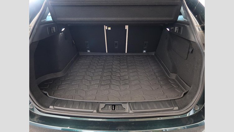 2016 認定中古車 Jaguar F-Pace British Racing Green ディーゼル プレステージ