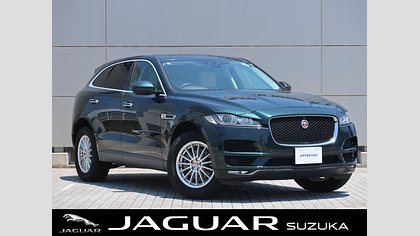 F-Pace 17