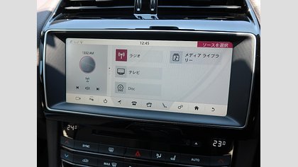 F-Pace 35