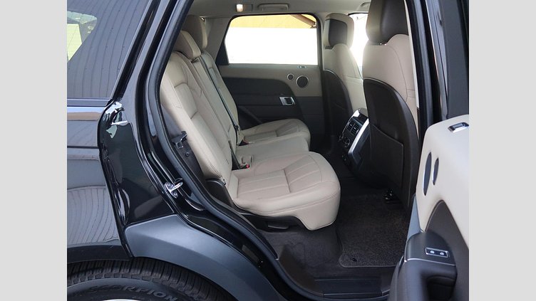 2021 認定中古車 Land Rover Range Rover Sport Santorini Black 3.0 litre i6D​ SE 300PS