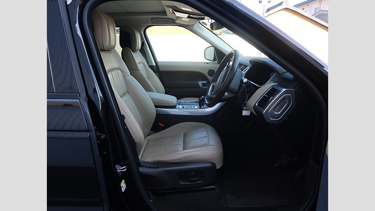 2021 認定中古車 Land Rover Range Rover Sport Santorini Black 3.0 litre i6D​ SE 300PS