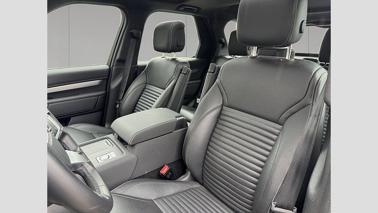 2024 APPROVED Land Rover Discovery Varesine Blue D250 Diesel Mild Hybrid Dynamic SE