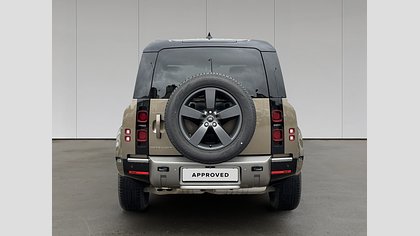 Defender 110 5