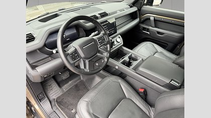 Defender 110 7