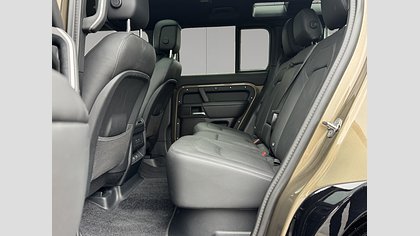 Defender 110 9