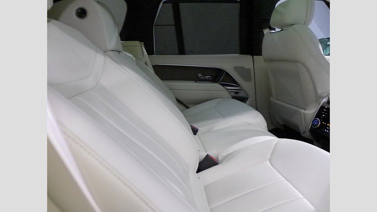 2023 認定中古車 Land Rover Range Rover Charente Grey D300 Autobiography
