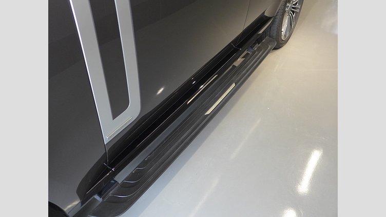 2023 認定中古車 Land Rover Range Rover Charente Grey D300 Autobiography
