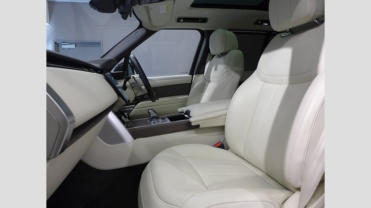 2023 認定中古車 Land Rover Range Rover Charente Grey D300 Autobiography