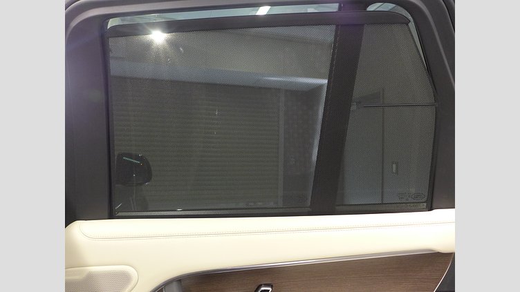 2023 認定中古車 Land Rover Range Rover Charente Grey D300 Autobiography