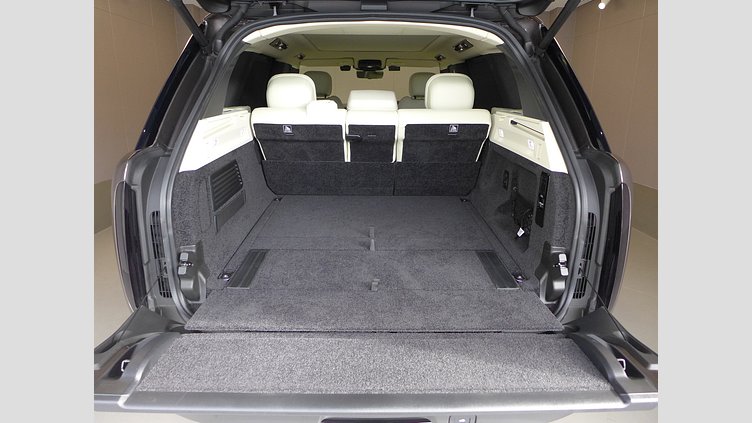 2023 認定中古車 Land Rover Range Rover Charente Grey D300 Autobiography