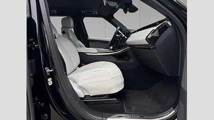 Range Rover Sport 8
