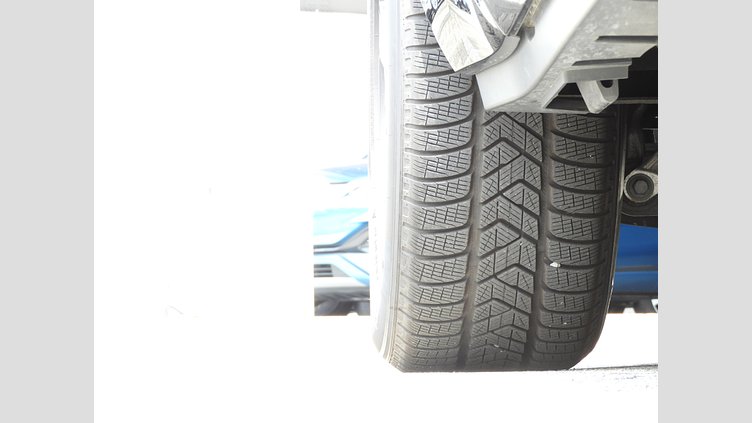 2023 認定中古車 Land Rover Defender 110 アイガーグレイ D300 AWD（AT） X-DYNAMIC SE