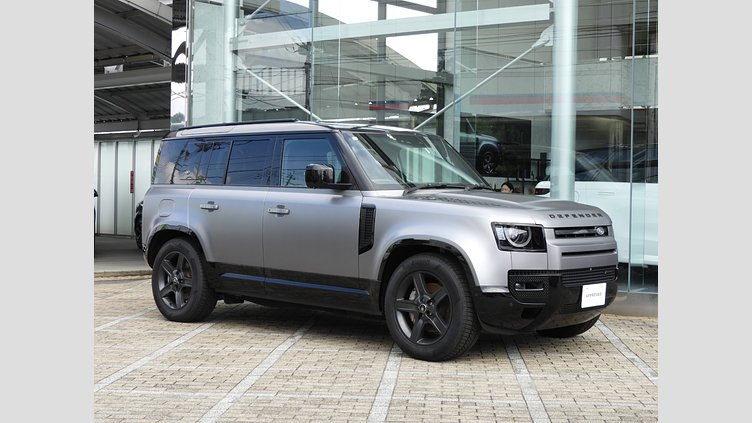 2023 認定中古車 Land Rover Defender 110 アイガーグレイ D300 AWD（AT） X-DYNAMIC SE