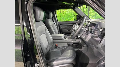 Defender 110 30