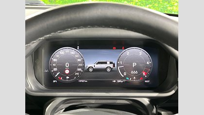 Defender 110 37