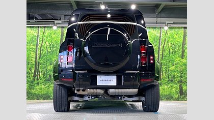 Defender 110 7