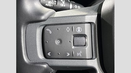 Defender 110 34