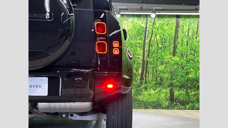 2023 認定中古車 Land Rover Defender 110 サントリーニブラック D300 AWD（AT） X-DYNAMIC HSE