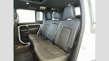 Defender 110 5