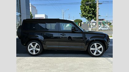 Defender 110 6