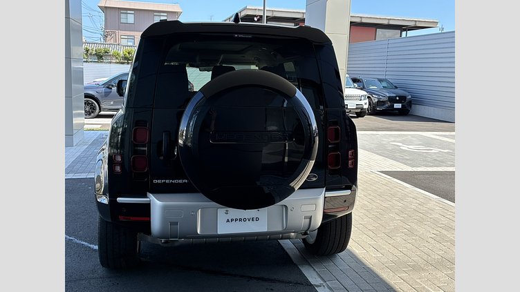 2022 認定中古車 Land Rover Defender 110 サントリーニブラック P300 AWD（AT） XS EDITION
