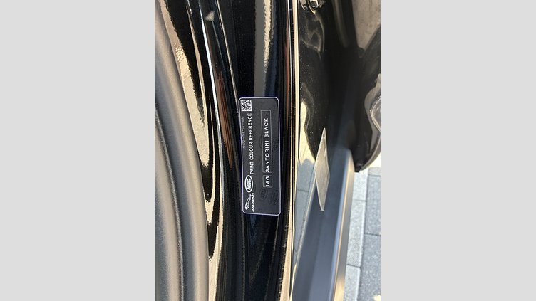 2022 認定中古車 Land Rover Defender 110 サントリーニブラック P300 AWD（AT） XS EDITION