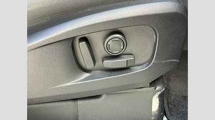 Defender 110 26