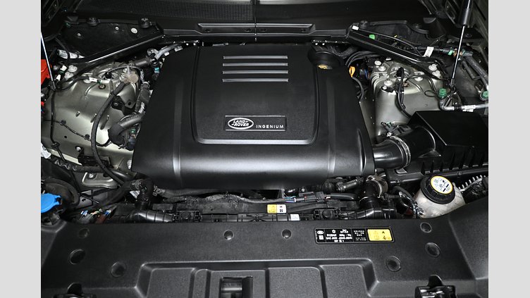 2023 認定中古車 Land Rover Defender 110 パンゲアグリーン P300 AWD（AT） SE