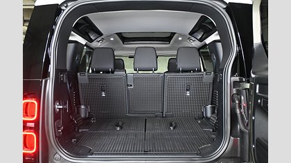 Defender 110 21
