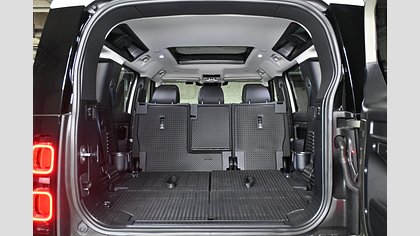 Defender 110 23