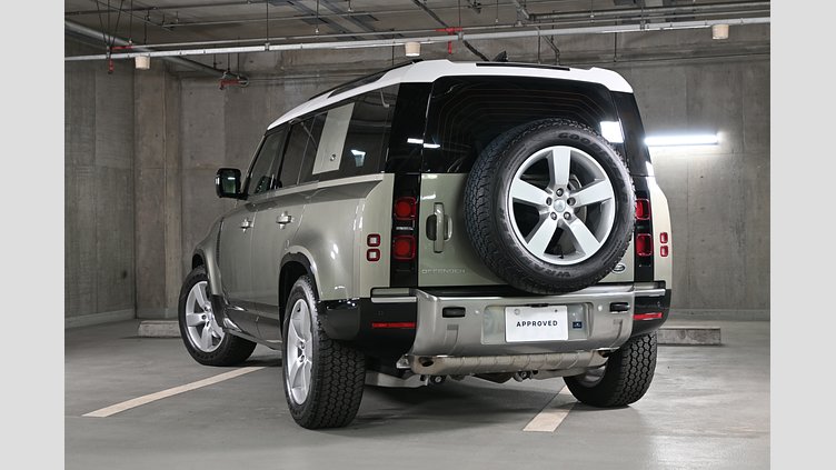 2023 認定中古車 Land Rover Defender 110 パンゲアグリーン P300 AWD（AT） SE