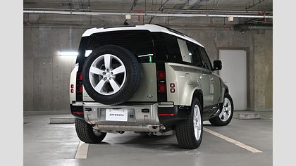 Defender 110 13