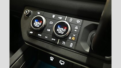 Defender 110 41