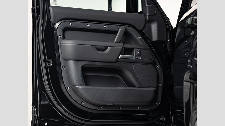 2025 認定中古車 Land Rover Defender 110 サントリーニブラック D350 ディーゼルマイルドハイブリッド X-Dynamic HSE