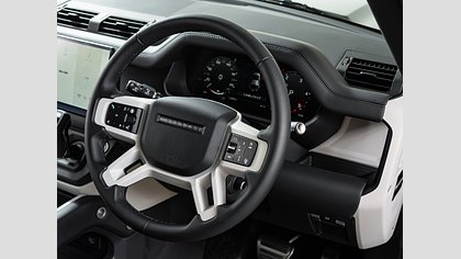 Defender 110 32