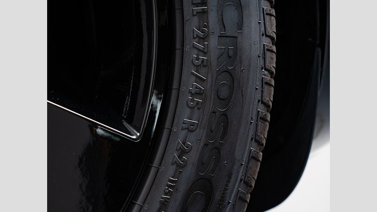 2025 認定中古車 Land Rover Defender 110 サントリーニブラック D350 ディーゼルマイルドハイブリッド X-Dynamic HSE