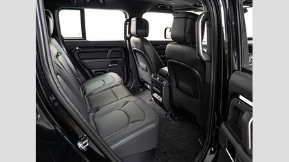 Defender 110 23