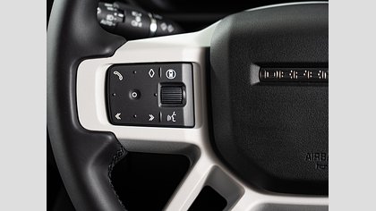 Defender 110 18