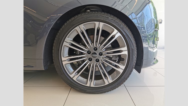 2023 認定中古車 Land Rover Range Rover Sport ヴァレジネブルー 3.0リッター6気筒300PSターボチャージドディーゼルMHEV（オートマチック） AUTOBIOGRAPHY