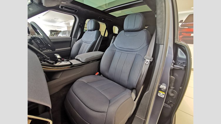 2023 認定中古車 Land Rover Range Rover Sport ヴァレジネブルー 3.0リッター6気筒300PSターボチャージドディーゼルMHEV（オートマチック） AUTOBIOGRAPHY
