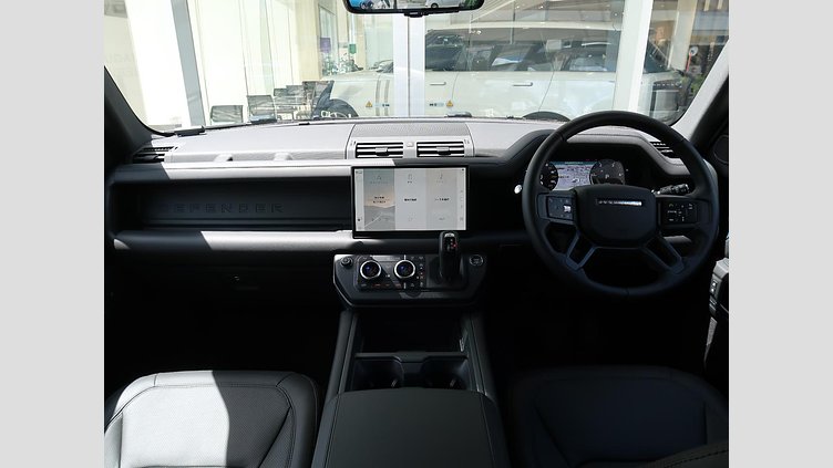 2025 認定中古車 Land Rover Defender 110 タスマンブルー D350 ディーゼルマイルドハイブリッド X-Dynamic HSE