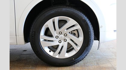 Discovery Sport 8