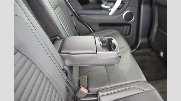 2025 認定中古車 Land Rover Discovery Sport フジホワイト P250（ガソリン） S