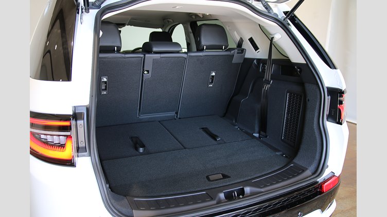 2025 認定中古車 Land Rover Discovery Sport フジホワイト P250（ガソリン） S